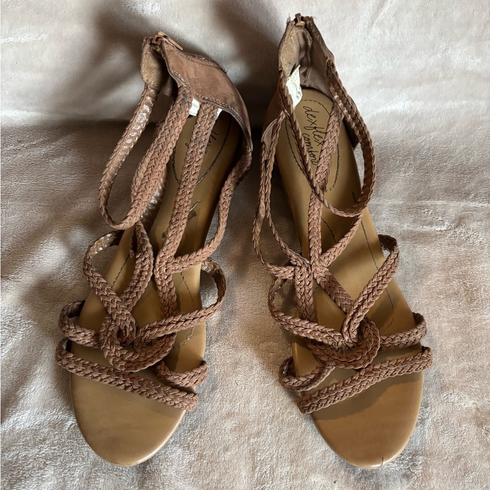 Dexflex Comfort Tan Women’s Sandals Strappy Gladiator Grecian Design 13W